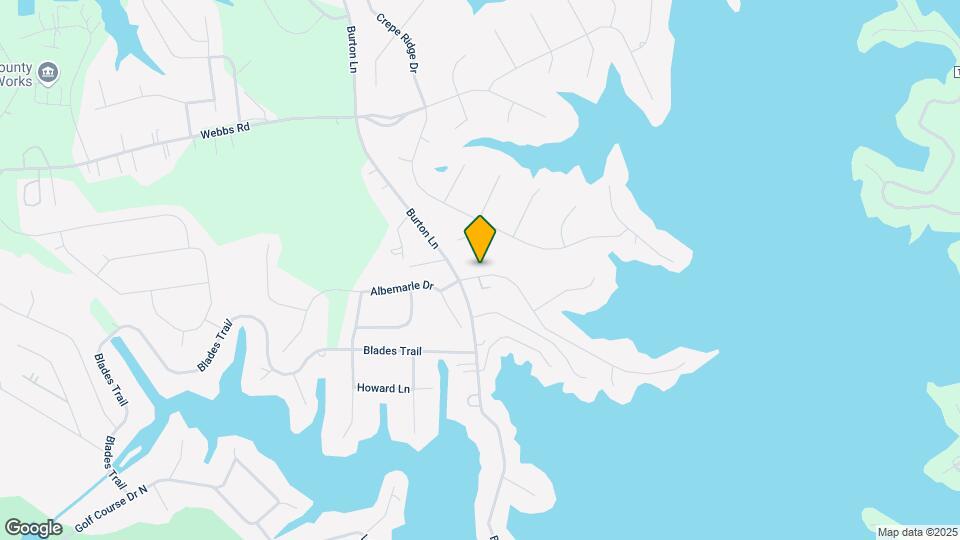 7925 Bay Pointe Dr Map and Location Details