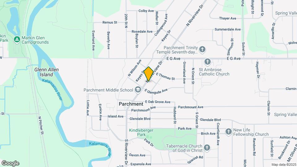 424 N Riverview Dr Map and Location Details
