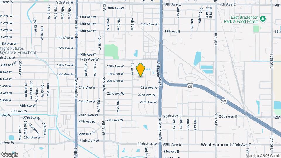 Oak Park Apartments Map and Location Details