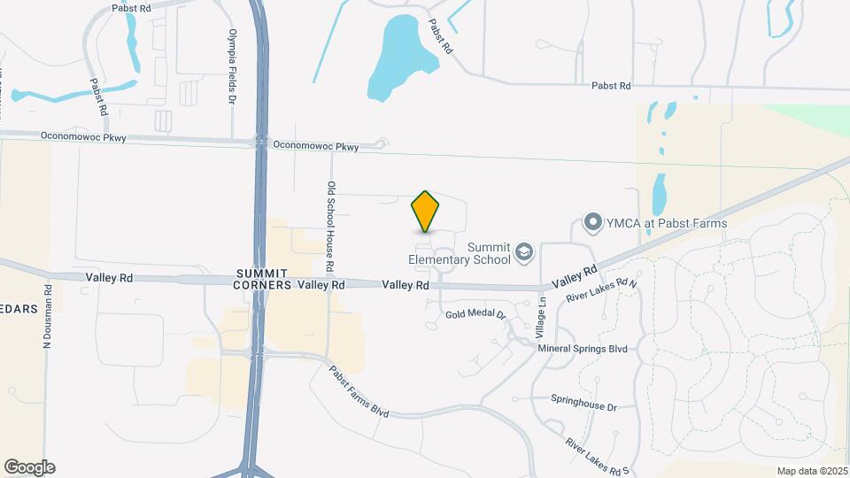 Hackney House Apartments in Oconomowoc, WI