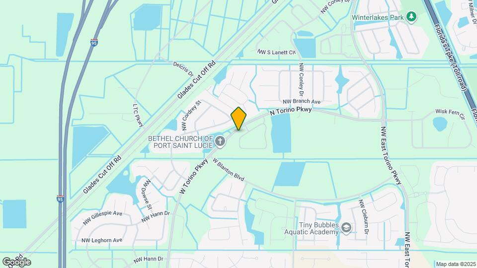 5038 NW Coventry Cir Map and Location Details