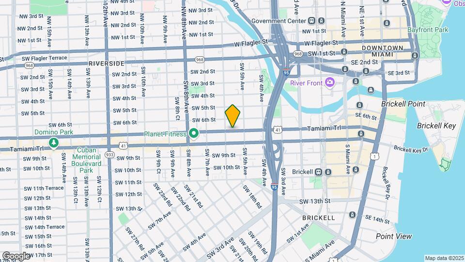 555 SW 7th St Map and Location Details