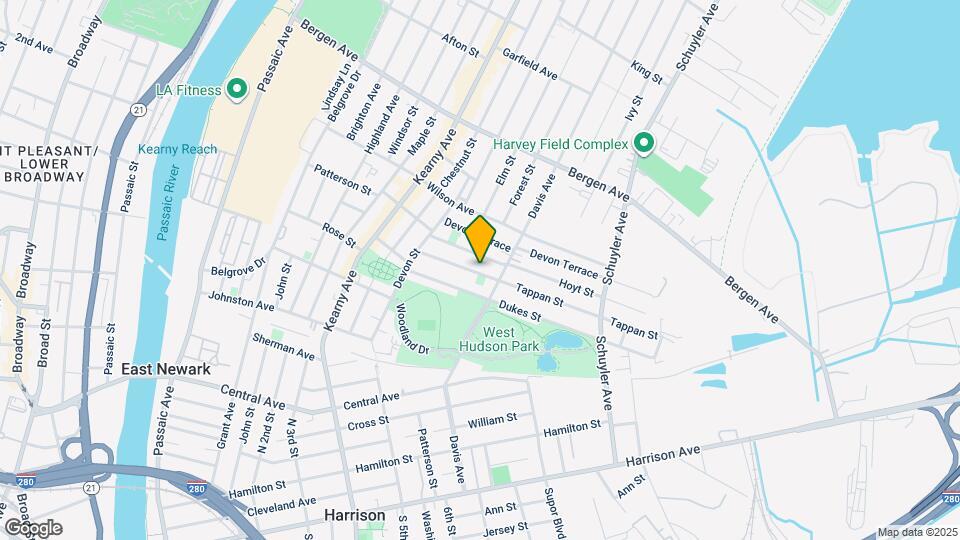 55 Tappan St Map and Location Details
