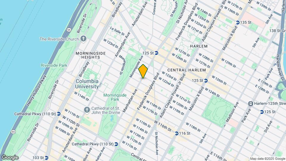 496 Manhattan Ave Map and Location Details