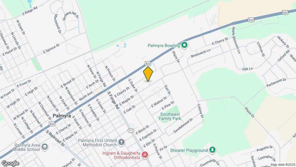 951 E Maple St Map and Location Details