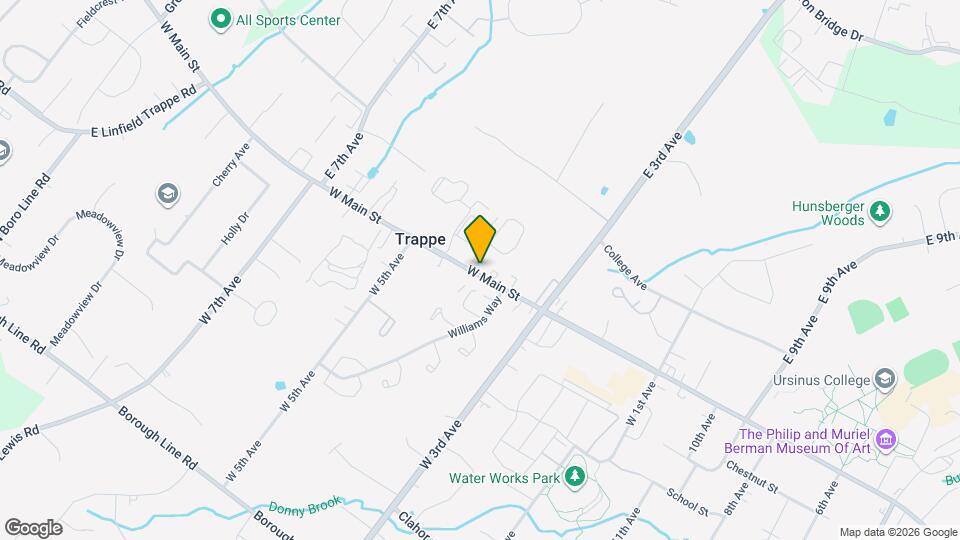 371 W Main St Map and Location Details