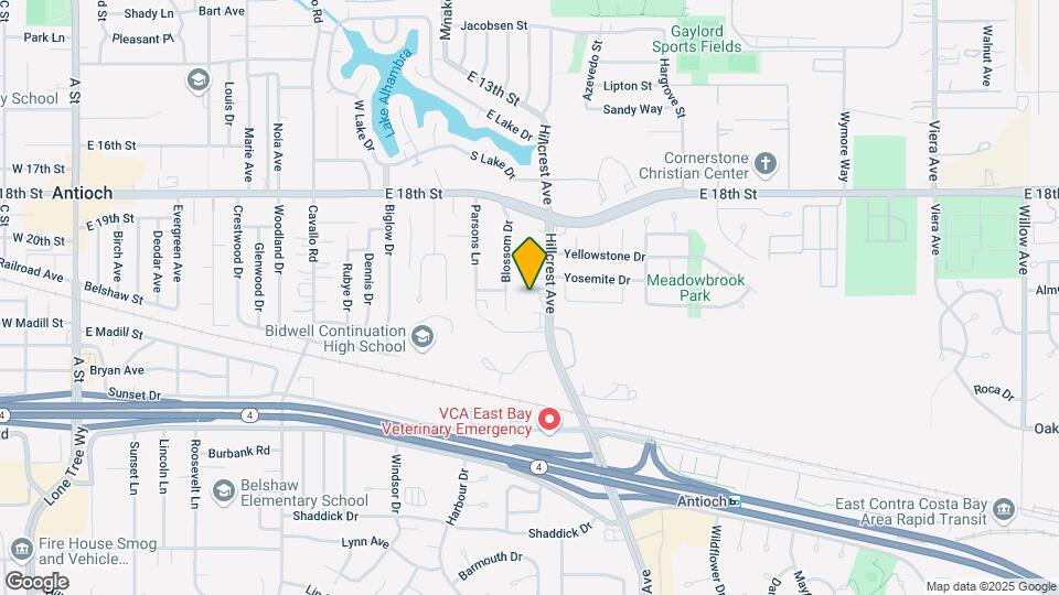 2024 Hillcrest Ave Mapa y Detalles de la Ubicación