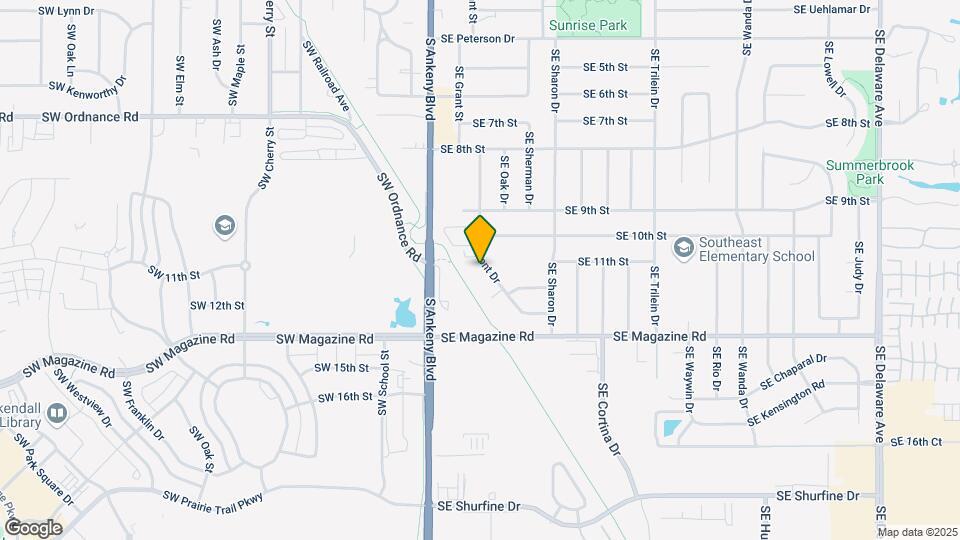 1014 SE Belmont Dr Map and Location Details