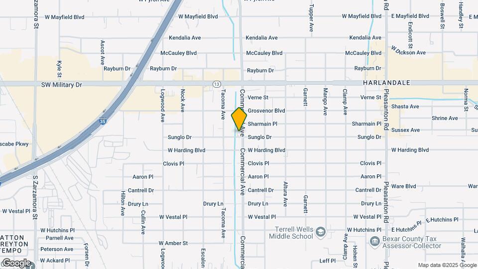 2423 Commercial Ave Map and Location Details