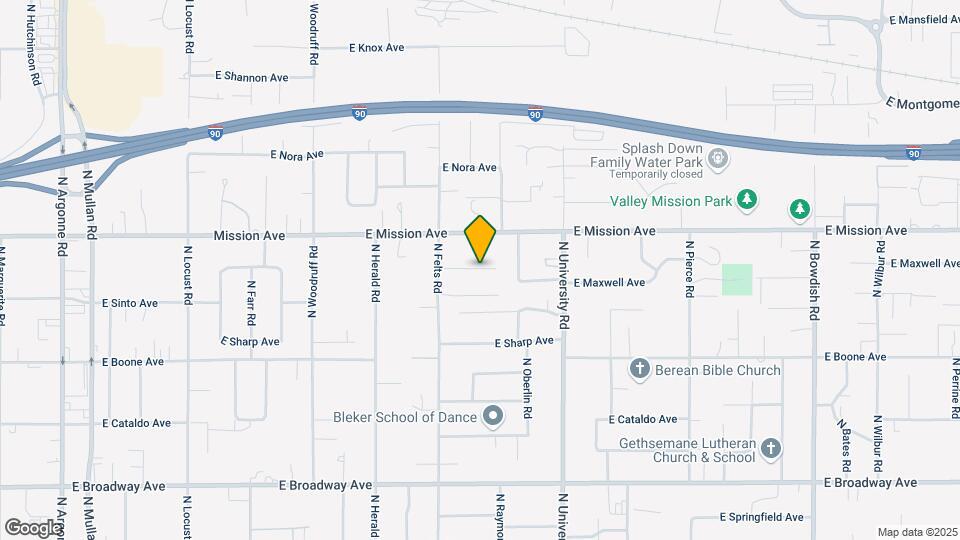 10427-10429 E Maxwell Ln Map and Location Details