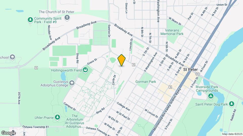 521 Capitol Dr Map and Location Details