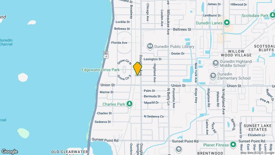 40 Douglas Ave Mapa y Detalles de la Ubicación