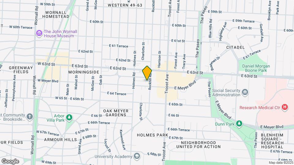 738 E Meyer Blvd Map and Location Details