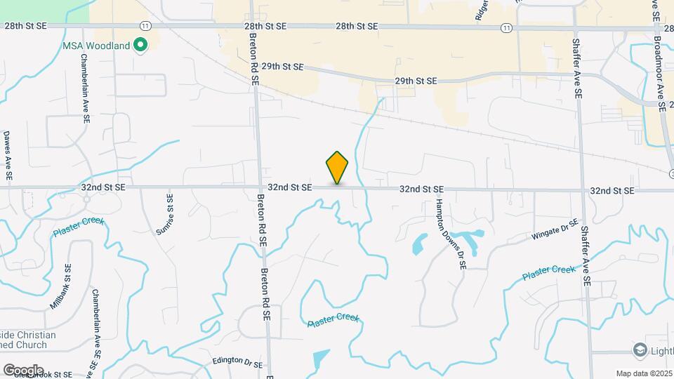 2580 32nd St SE Map and Location Details