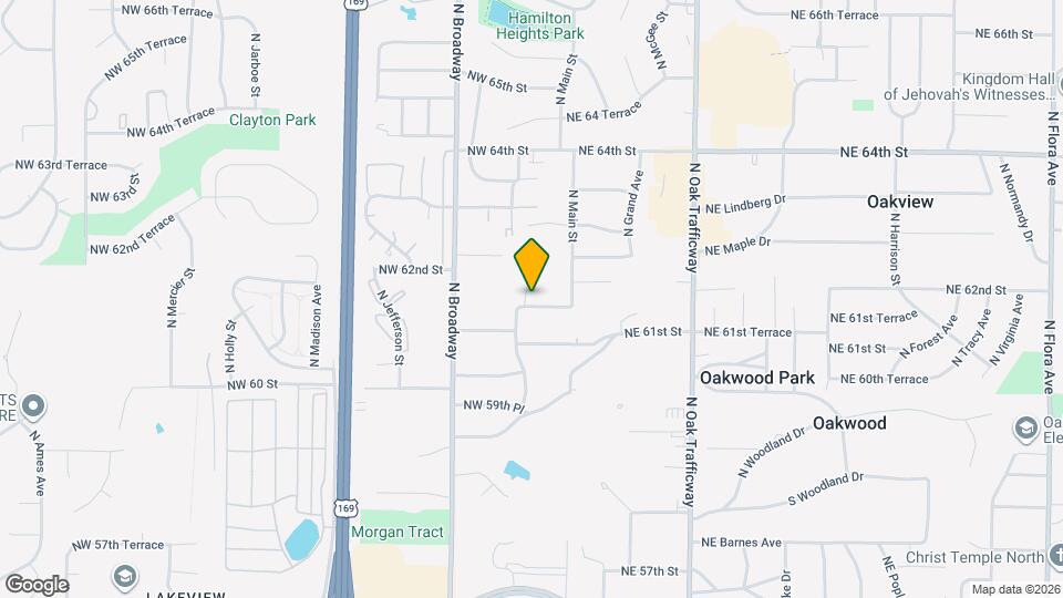 6121 N Baltimore Ave Map and Location Details