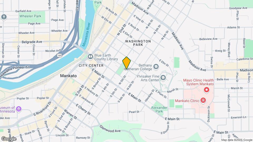 228 N 5th St, Unit 228 Map and Location Details