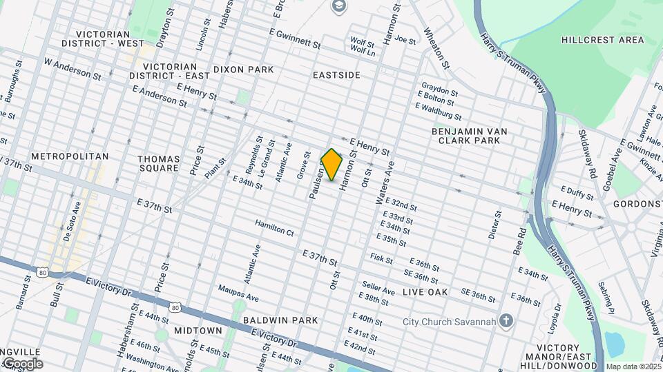 815 E 32nd St Map and Location Details