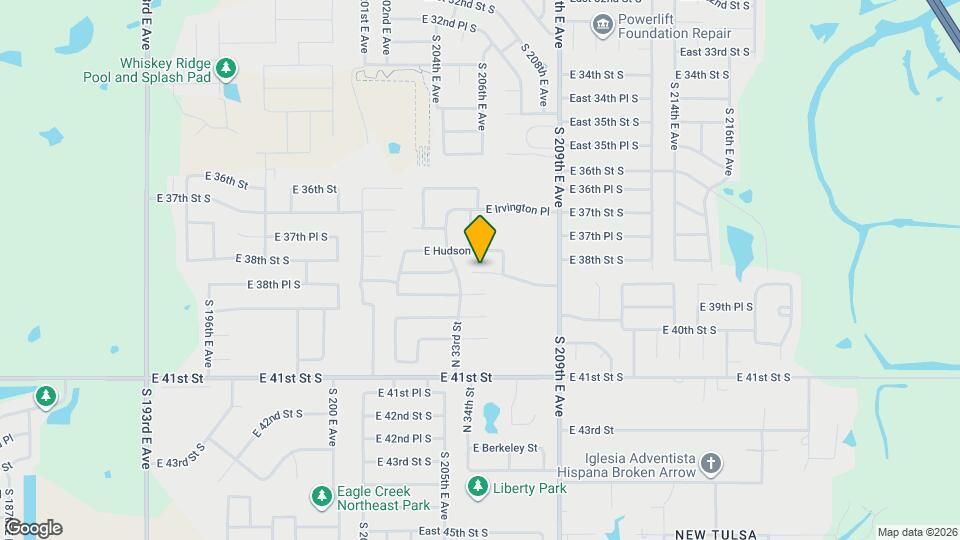 3504 E Gillette St Map and Location Details