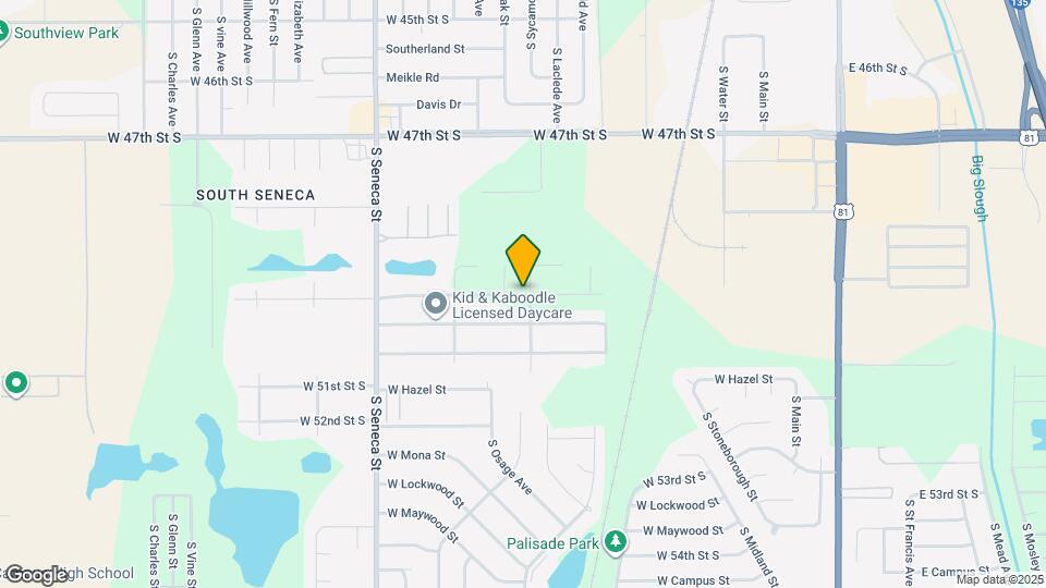 554-556 W 50th Ct S Map and Location Details