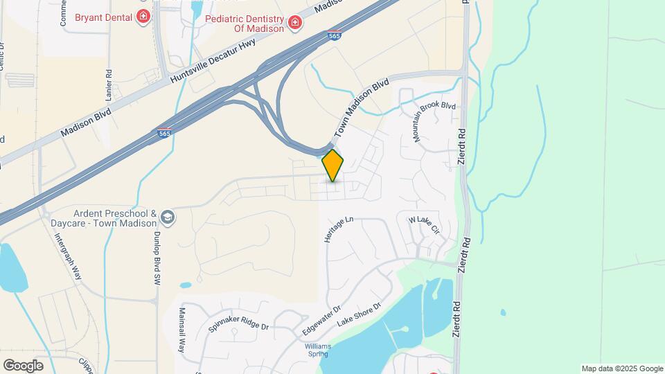 107 Poydras St Map and Location Details