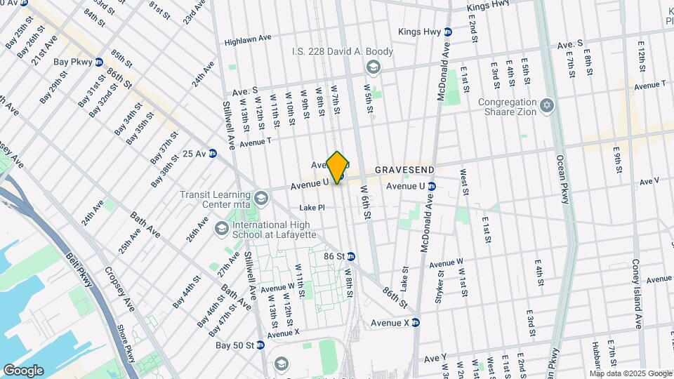 2117 W 8th St Map and Location Details
