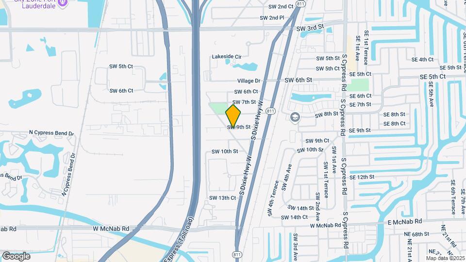 904 SW 10th Dr Mapa y Detalles de la Ubicación