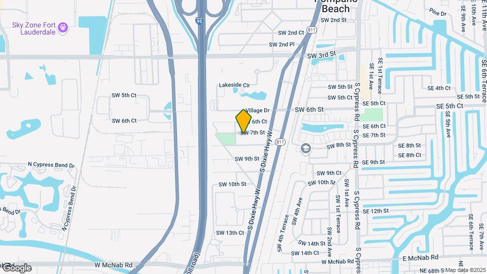 738 SW 7th St Mapa y Detalles de la Ubicación