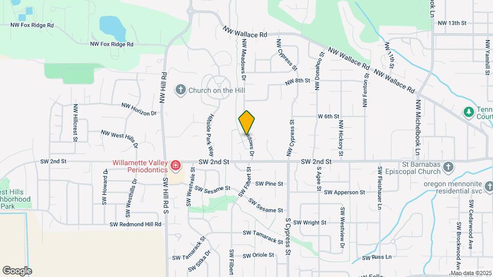 467 NW Meadows Dr Map and Location Details