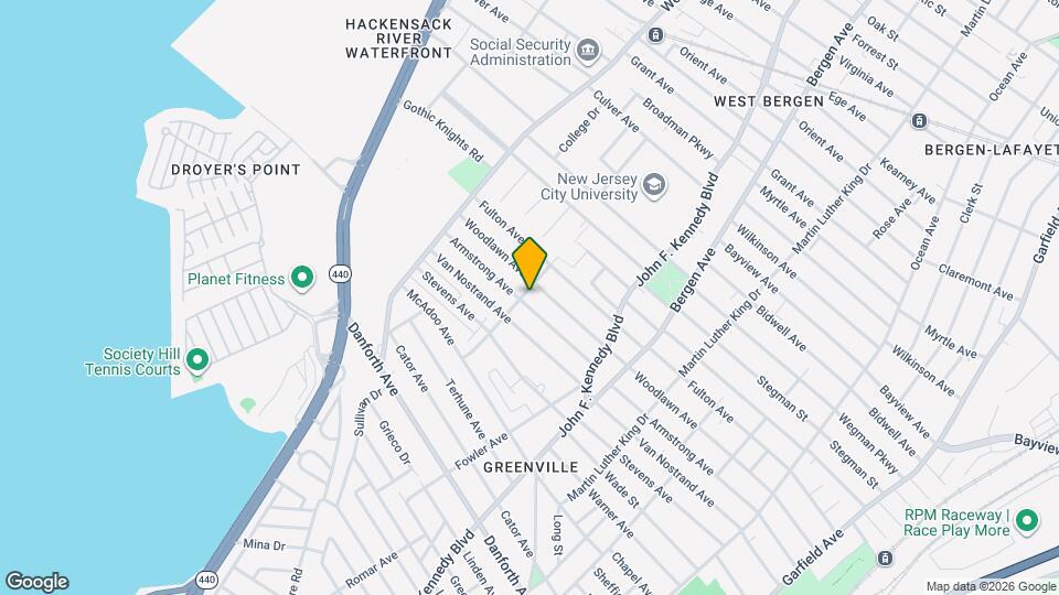 140 Sterling Ave Map and Location Details