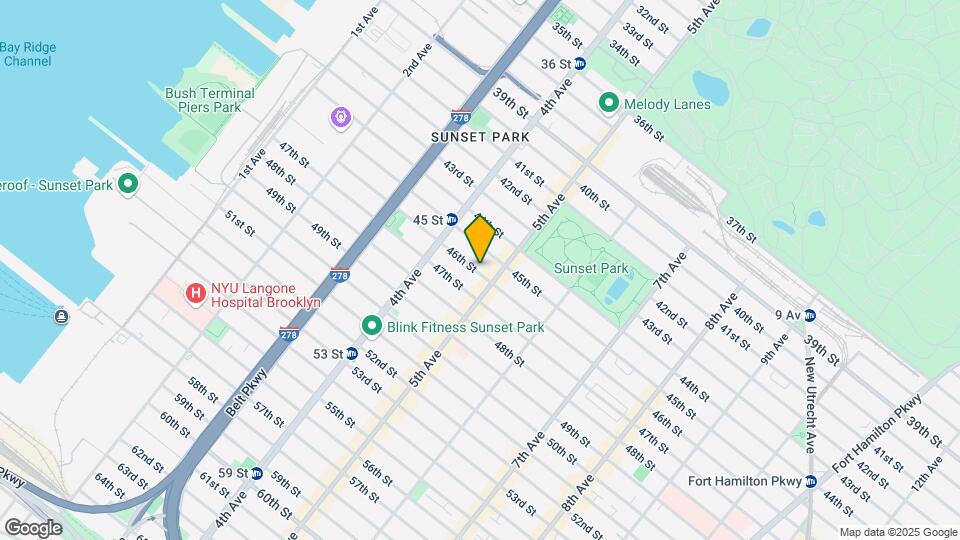 461-465 46th St Map and Location Details