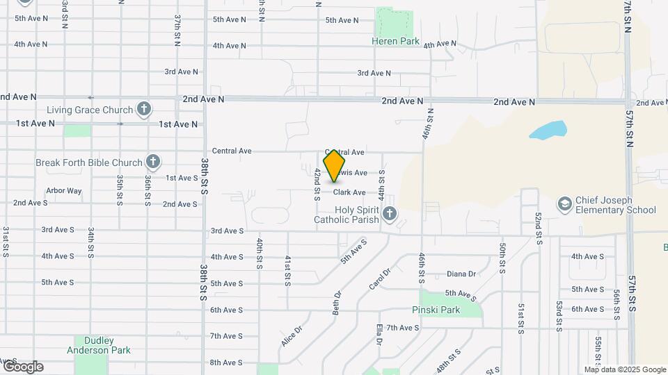 4213 Clark Ave Map and Location Details