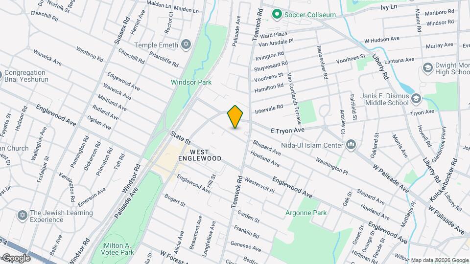 35 Amsterdam Ave Map and Location Details