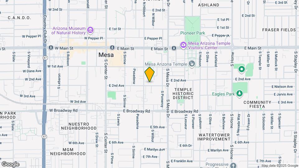 216 E 2nd Ave Mapa y Detalles de la Ubicación