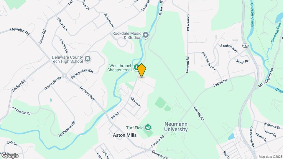 104 Woodcrest Ave Map and Location Details