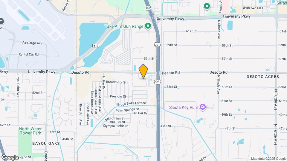 Cimarron Lake Apartments in Sarasota, FL