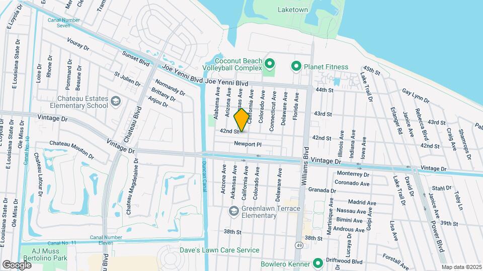 1649 42nd St Map and Location Details