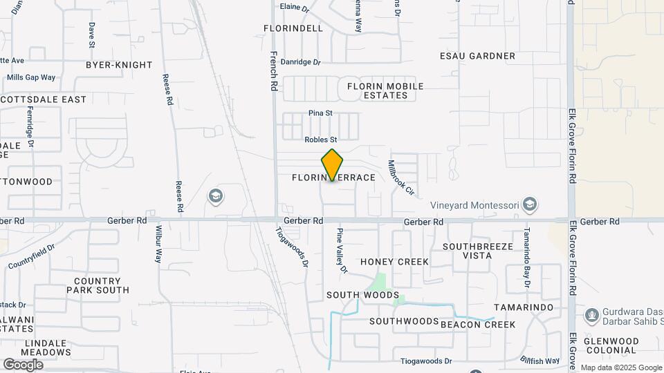 8571 Fairlawn Ct Map and Location Details