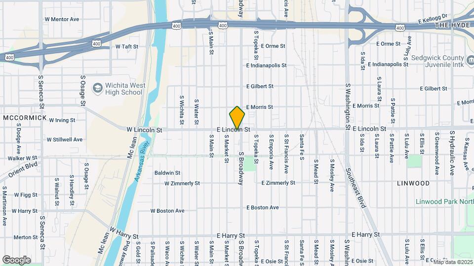 215 E. Lincoln Map and Location Details