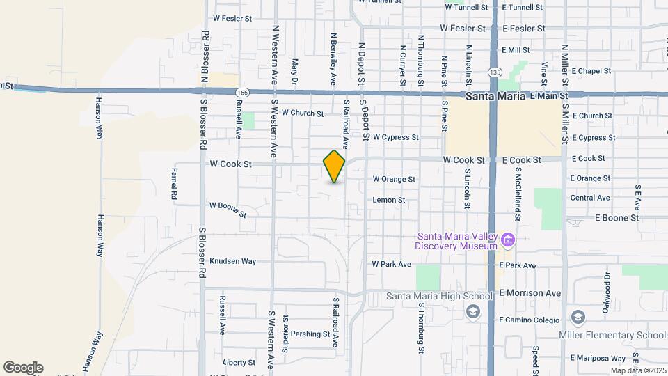 502 S Oakley Ave Map and Location Details