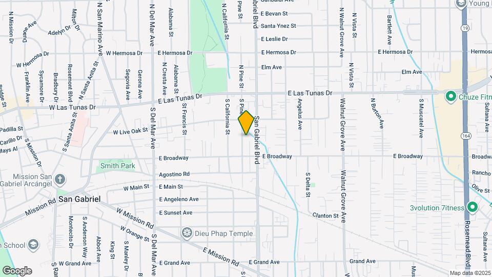 232 S Pine St Map and Location Details