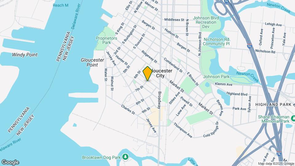 700 Hunter St Map and Location Details