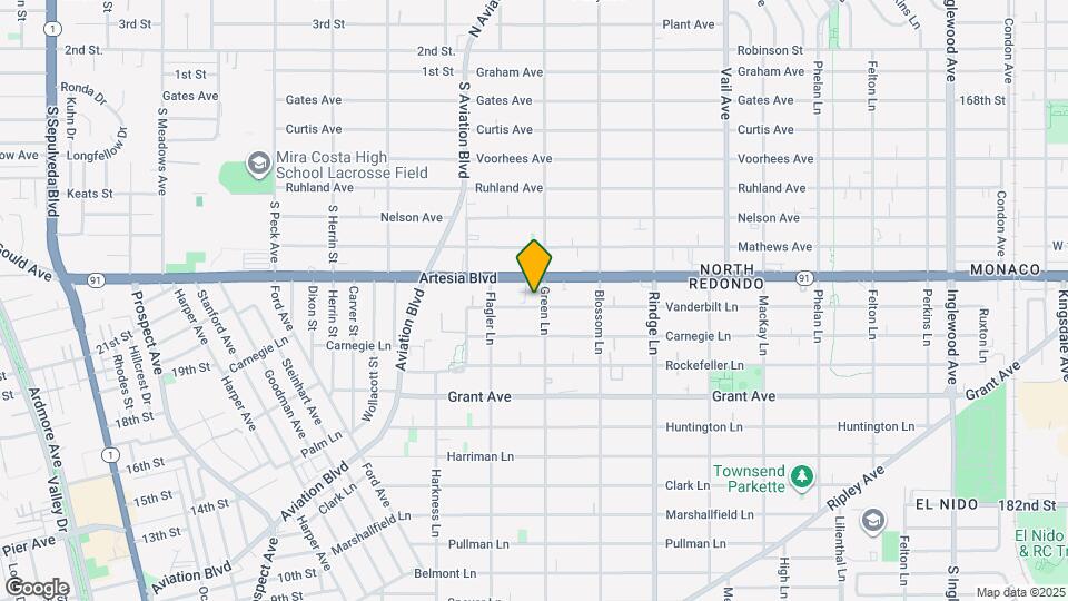 1919 Vanderbilt Ln Map and Location Details