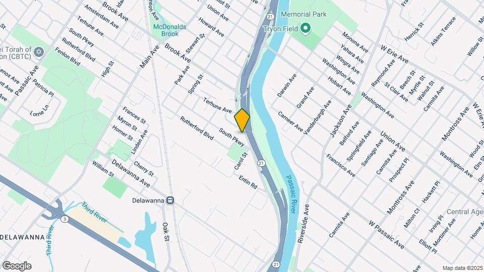 750 River Dr Map and Location Details