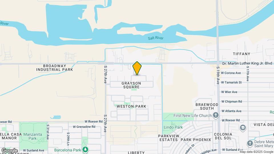 2451 W Parkway Dr Map and Location Details
