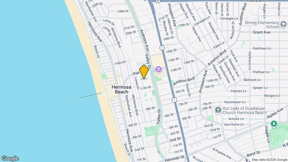 1154 Cypress Ave, Unit 1/2 Mapa y Detalles de la Ubicación
