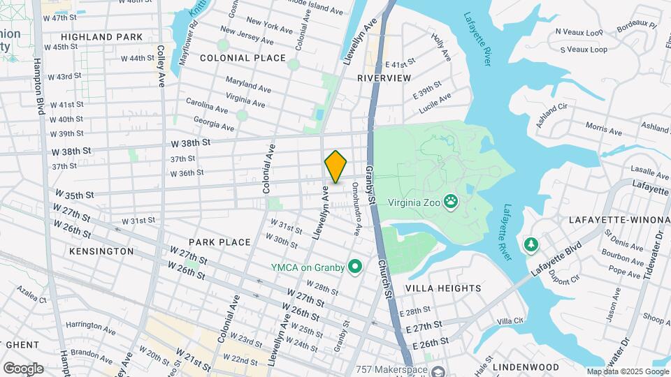 222 W 34th St Map and Location Details