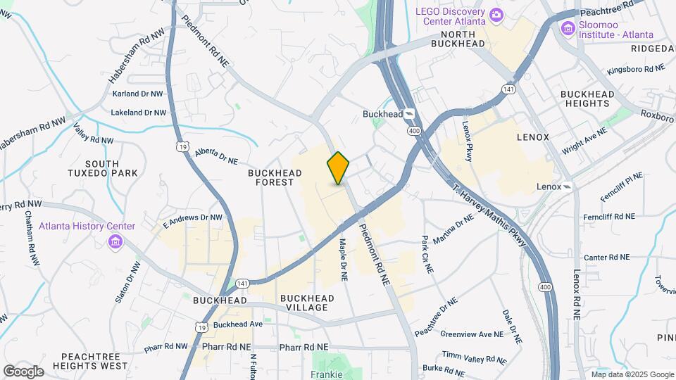 3242 Peachtree Rd NE Mapa y Detalles de la Ubicación