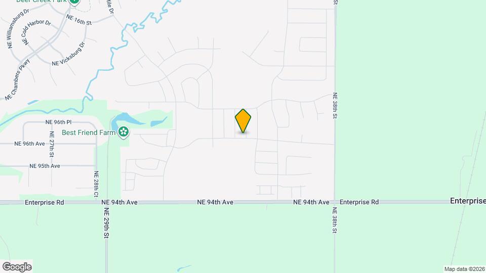 604 NE Pearl Dr Map and Location Details