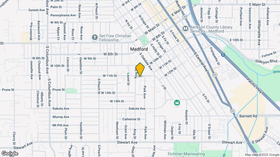 611 W 11th St, Unit 6 Map and Location Details