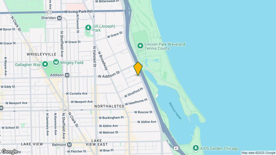 3520 N Lake Shore Dr Map and Location Details